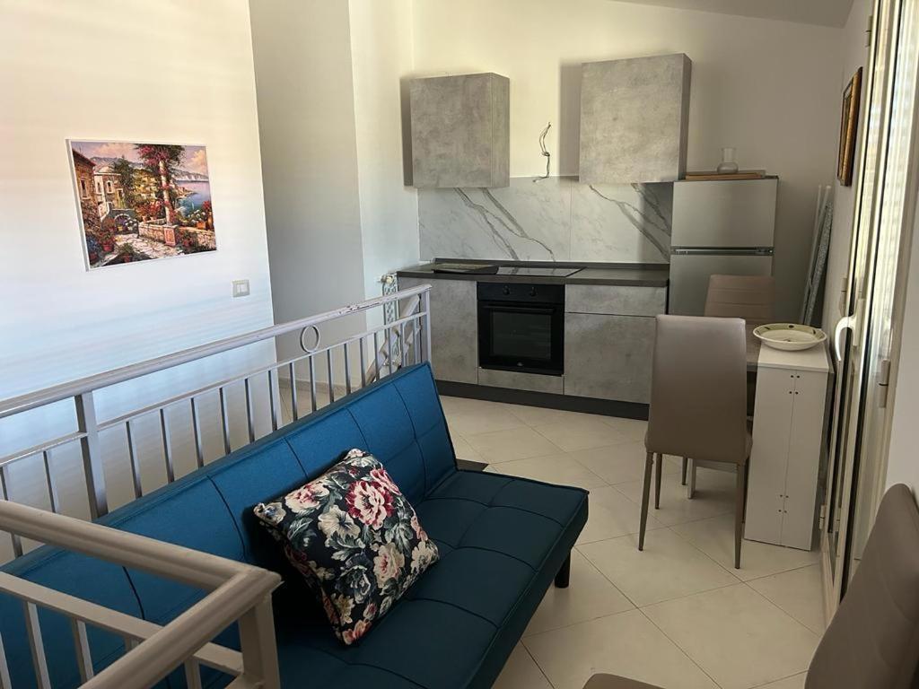 Nina Apartament Giardini Naxos Con Posto Auto Luaran gambar