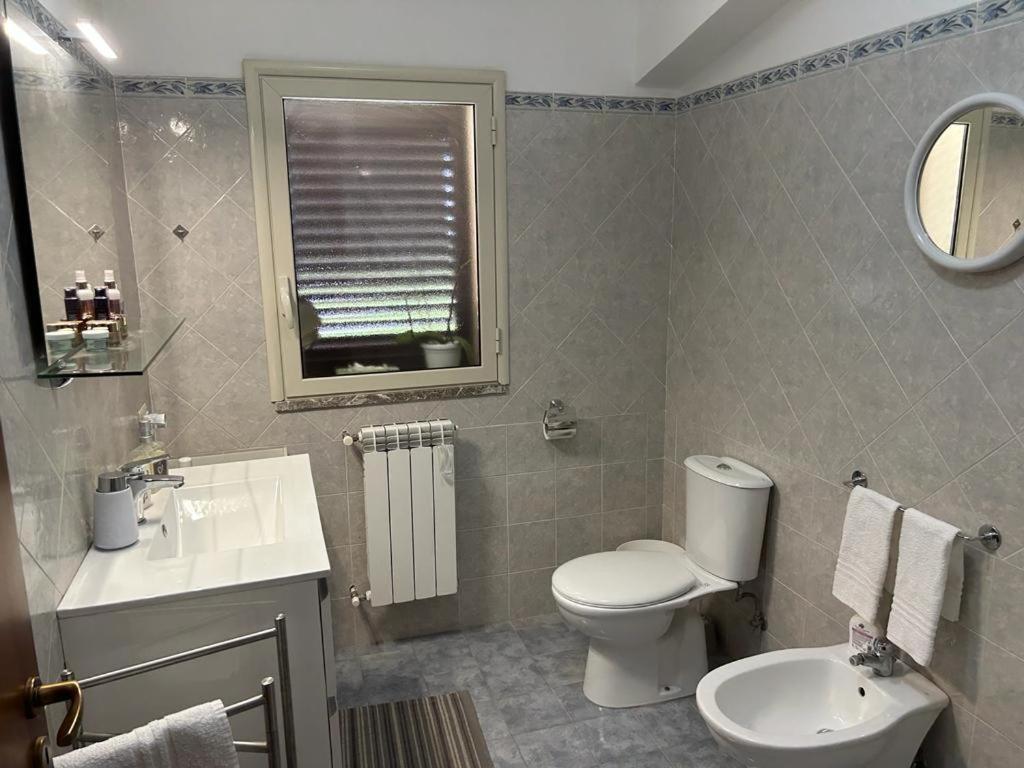 Nina Apartament Giardini Naxos Con Posto Auto Luaran gambar